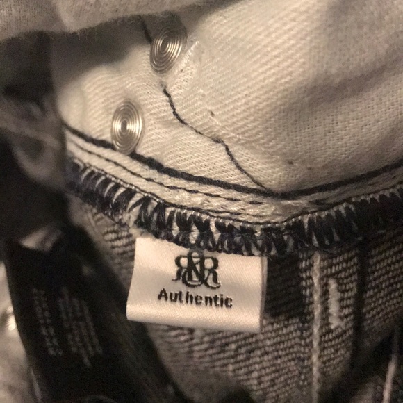 ✨Rock&Republic Boot Cut Jeans - Picture 7 of 7